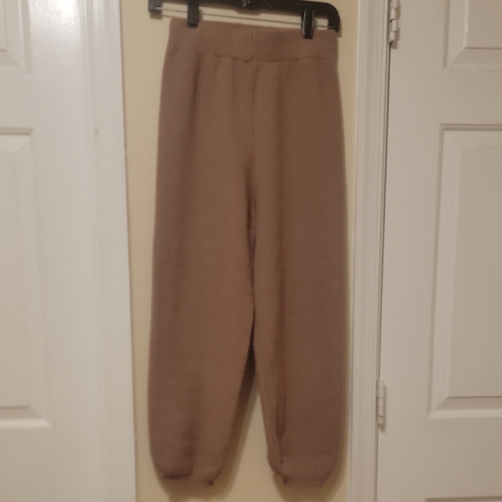 Sincerely Jules Women's Taupe Ribbed Jogger Sweatpants